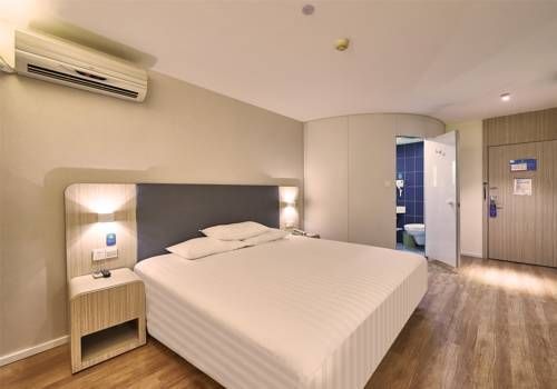 Hanting Hotel (Chaohu Oriental New World)