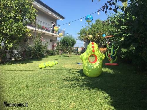 Outdoor Pictures 22