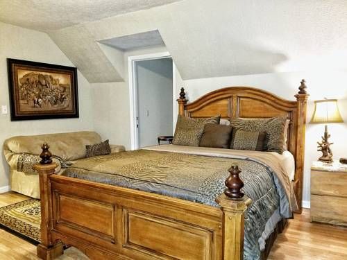 Blue Ridge Manor Bed and Breakfast