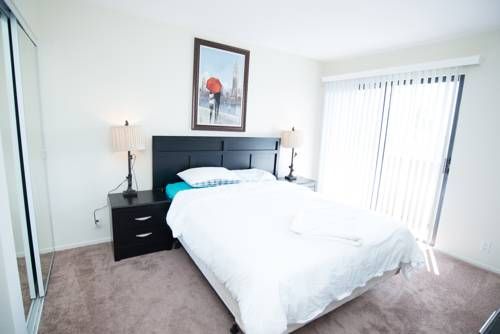Strathmore Apartments