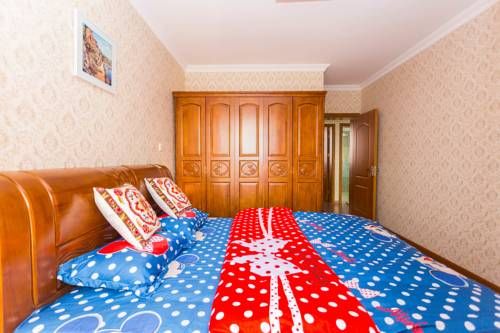 Full of Happiness Disney Land Aparthotel