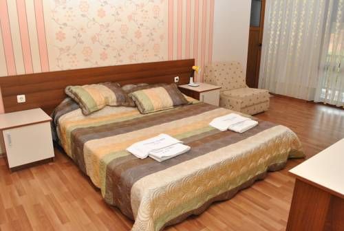 Family hotel Gradina