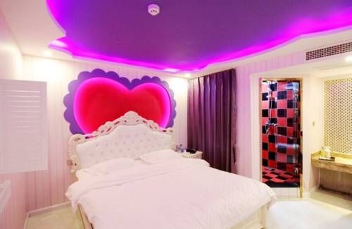 Qingdao 7 Nights Hotel
