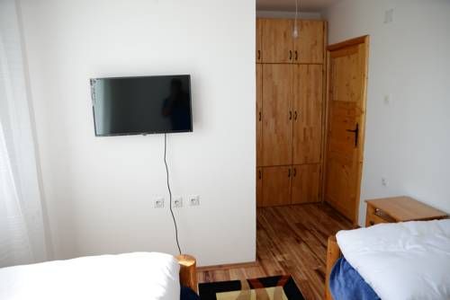 Motel Nacionalni Restoran Ognjiste