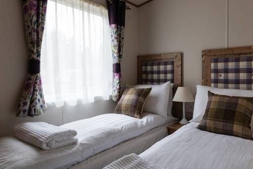 Dunroamin Lodge
