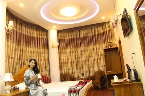 Golden Hill Hotel