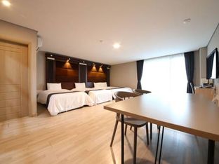 Hotel Image 1