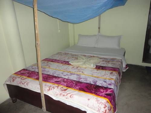 Tharu 20for7 Holiday House