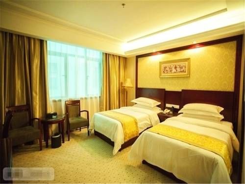 Vienna Hotel Jinan Liancheng Square