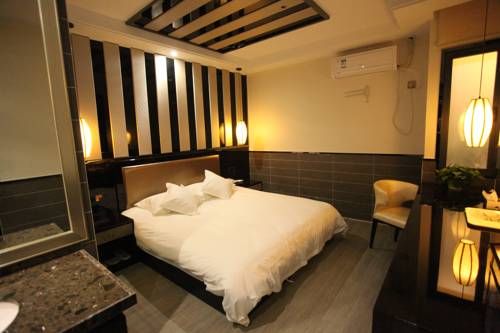 Qingmu Hotel Changzhou Shidaijin Street