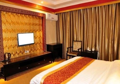 Jin Cheng International Holiday Hotel