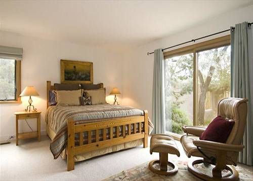 Camino Chaco in 1200 East Three-Bedroom Holiday Home