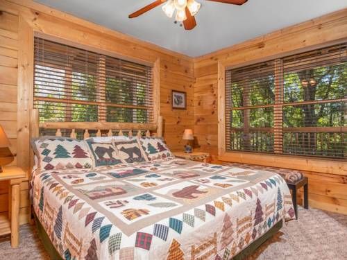 Dancing Bear Lodge 6 Bedrooms 6 Bathrooms Home