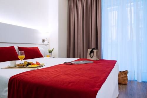 Hotel Pompaelo Plaza del Ayuntamiento & Spa