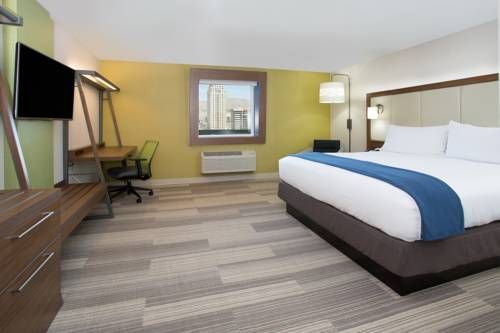 Holiday Inn Express & Suites - Atchison, an IHG Hotel