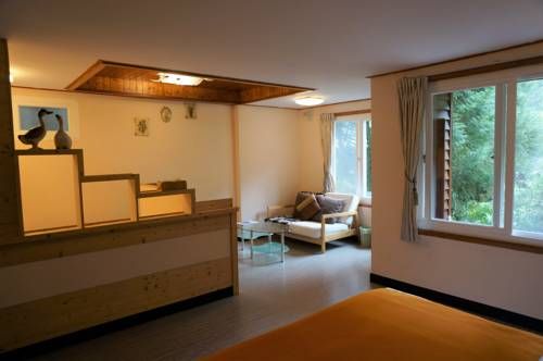 Fuyam tourist home