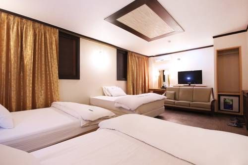 Daegu Hilltop Hotel