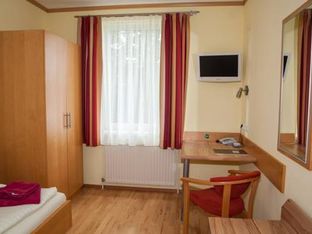 Hotel Image 1