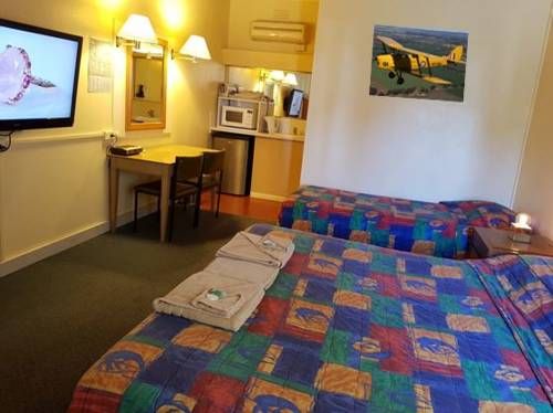 Temora Motel