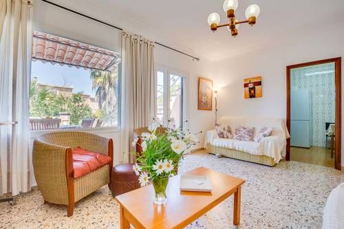 YupiHome Holiday Home Can Guida