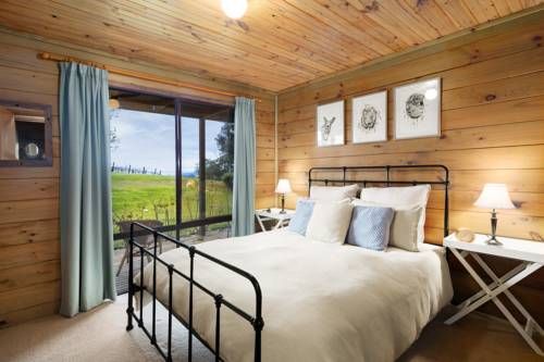 The Lodge by Mt Bellevue