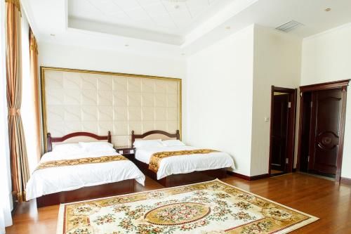 IMPERIAL Hotel