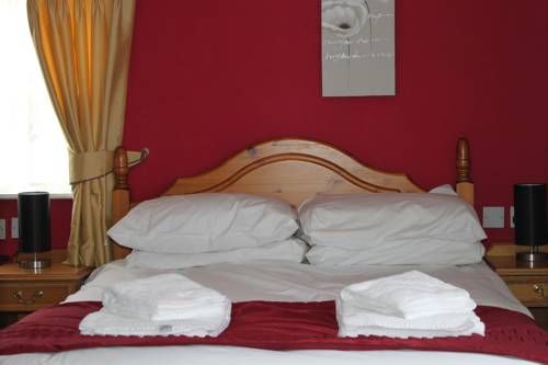 The Crown Hotel