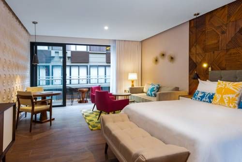 The Fives Downtown Hotel & Residences, Curio Collection by Hilton