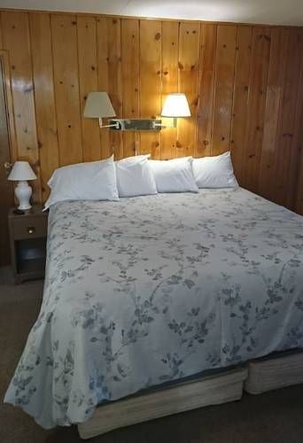 Caribou Lodge and Motel