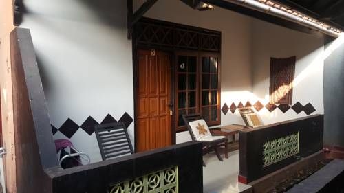 OYO 1929 Senggigi Hill View Homestay Syariah