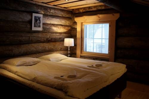 Wilderness Hotel Inari & Igloos