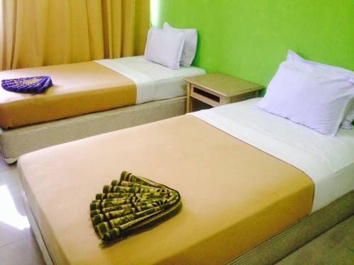 OYO 90585 D Pearl Hotel