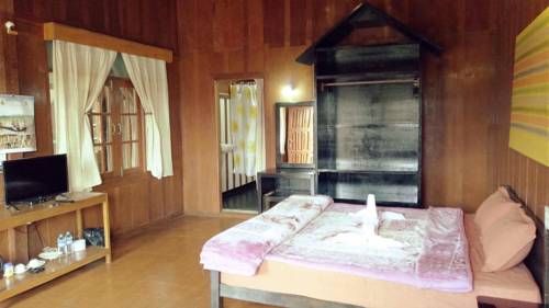 Weaver's Boutique Homestay