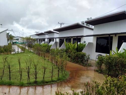 OYO 433 Iwp Wake Park & Resort Hotel