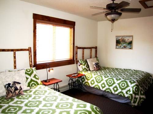 The Historic Rapids Lodge