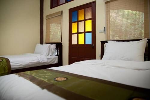 Khao Nam Fah Resort