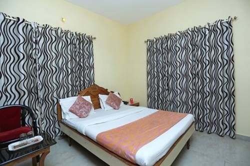 OYO 9246 Paradise Inn
