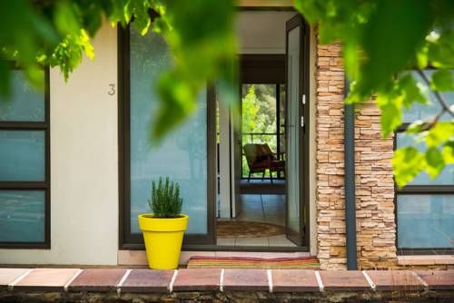 Lake Daylesford Lodge 3