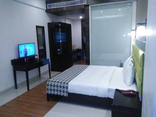 Silver Estate Resort