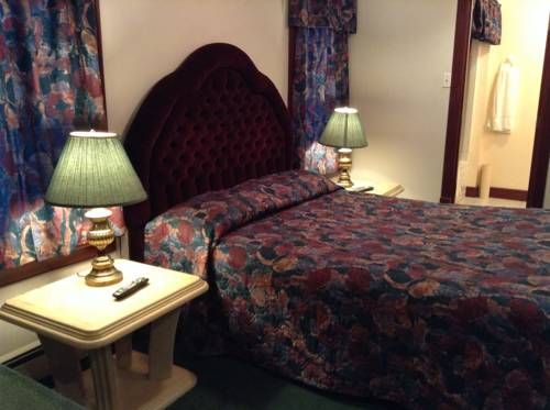 Lakeview Hotel