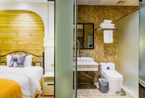 Pai Hotel Hangzhou Xiasha University South Wenhai Subway Station