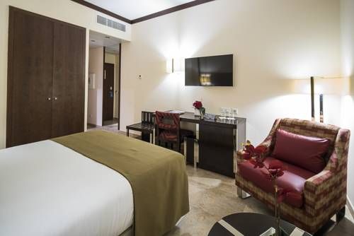 iu Hotel Lubango