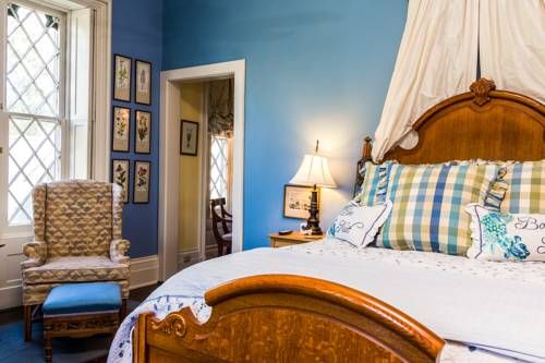 Inn at Woodhaven