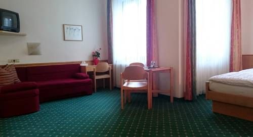 Hotel zum goldenen Hirschen