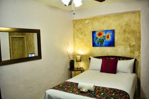 Balamku Hotel Petit