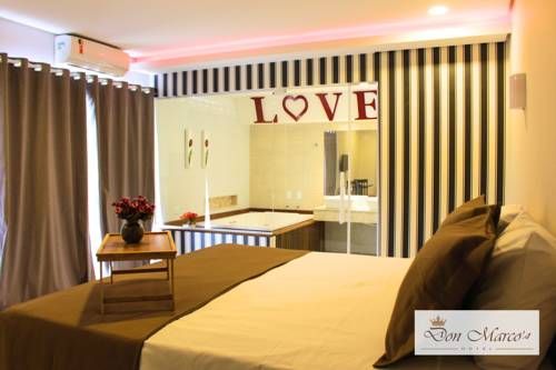 Don Marco's Hotel com Restaurante e Pizzaria