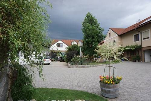 Outdoor Pictures 17