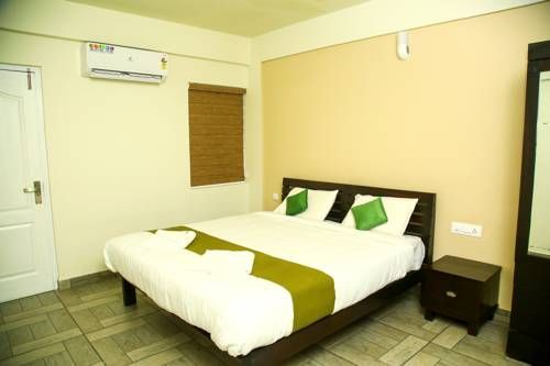 Taaza holiday hills