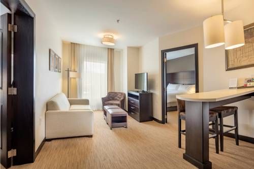 Staybridge Suites Silao, an IHG Hotel