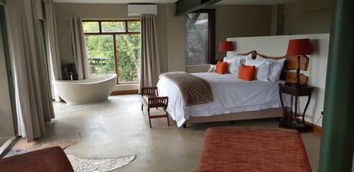 Oluchi Lodge